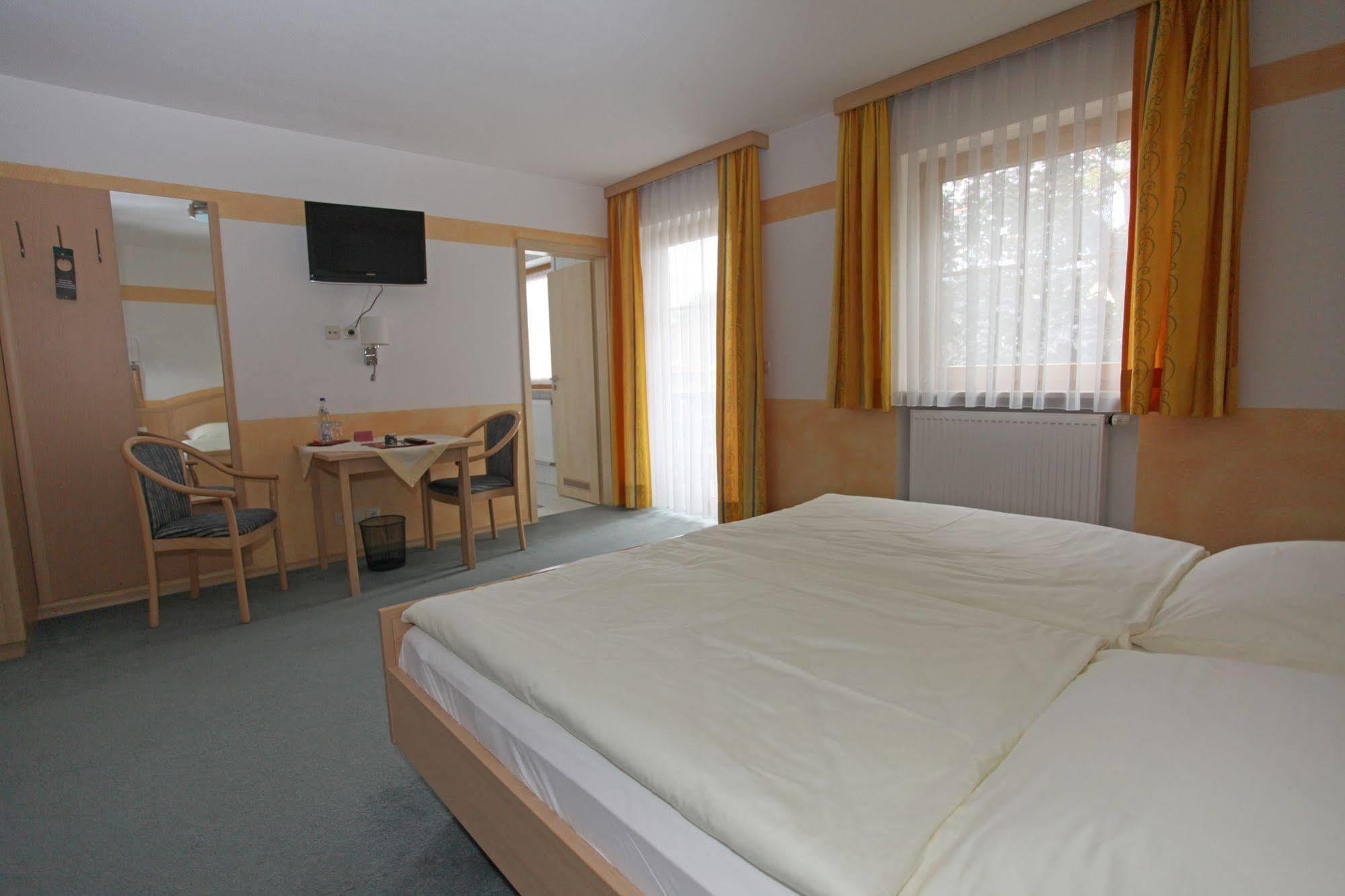 Hotel Garni Hopfengold 볼른자크 외부 사진